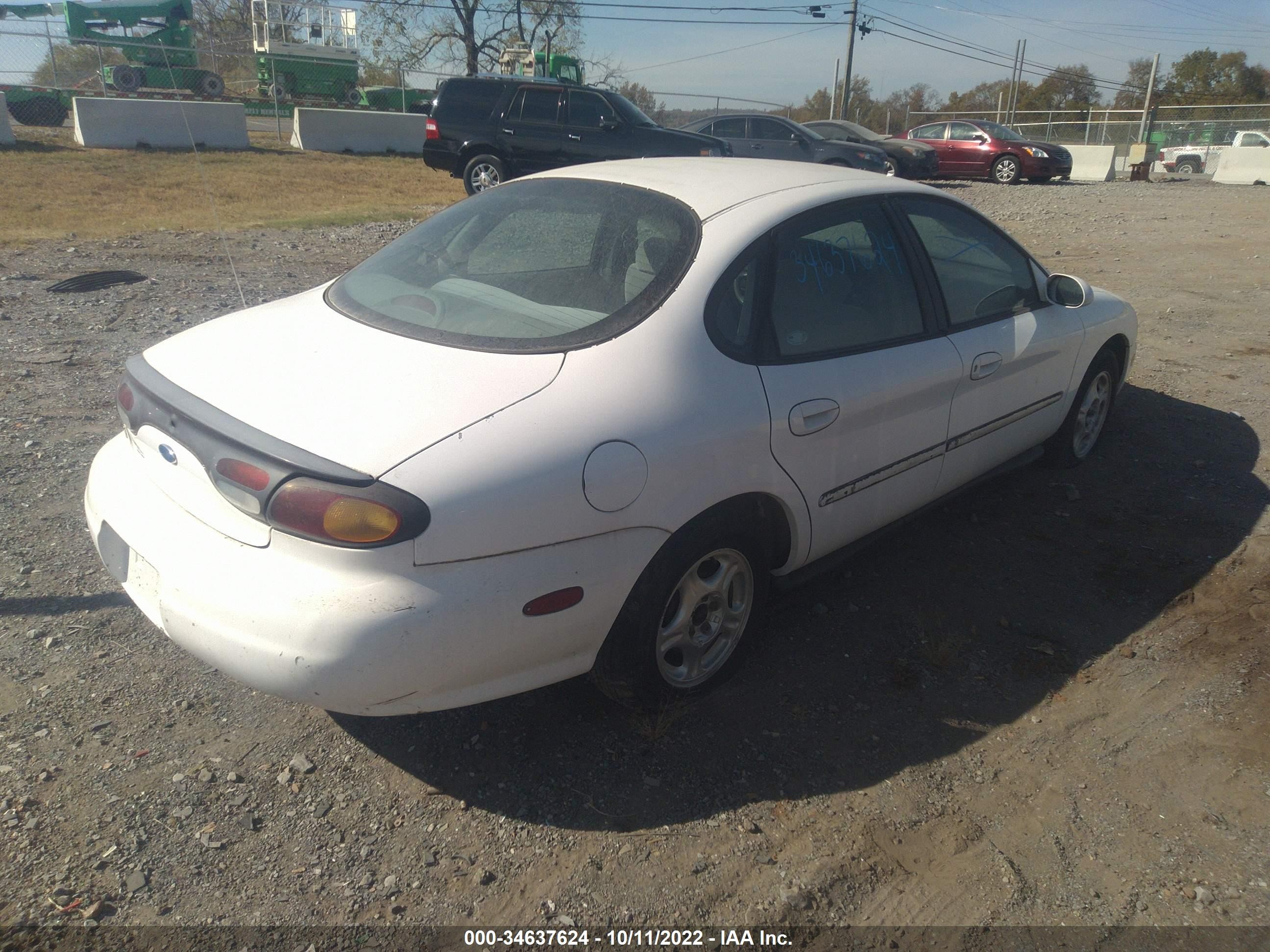 Photo 3 VIN: 1FALP52U3VA222979 - FORD TAURUS 