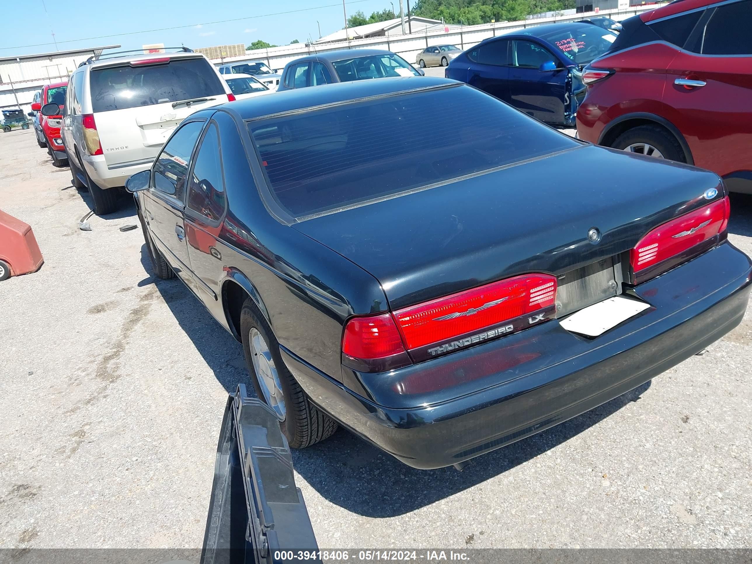 Photo 2 VIN: 1FALP62W9RH198658 - FORD THUNDERBIRD 