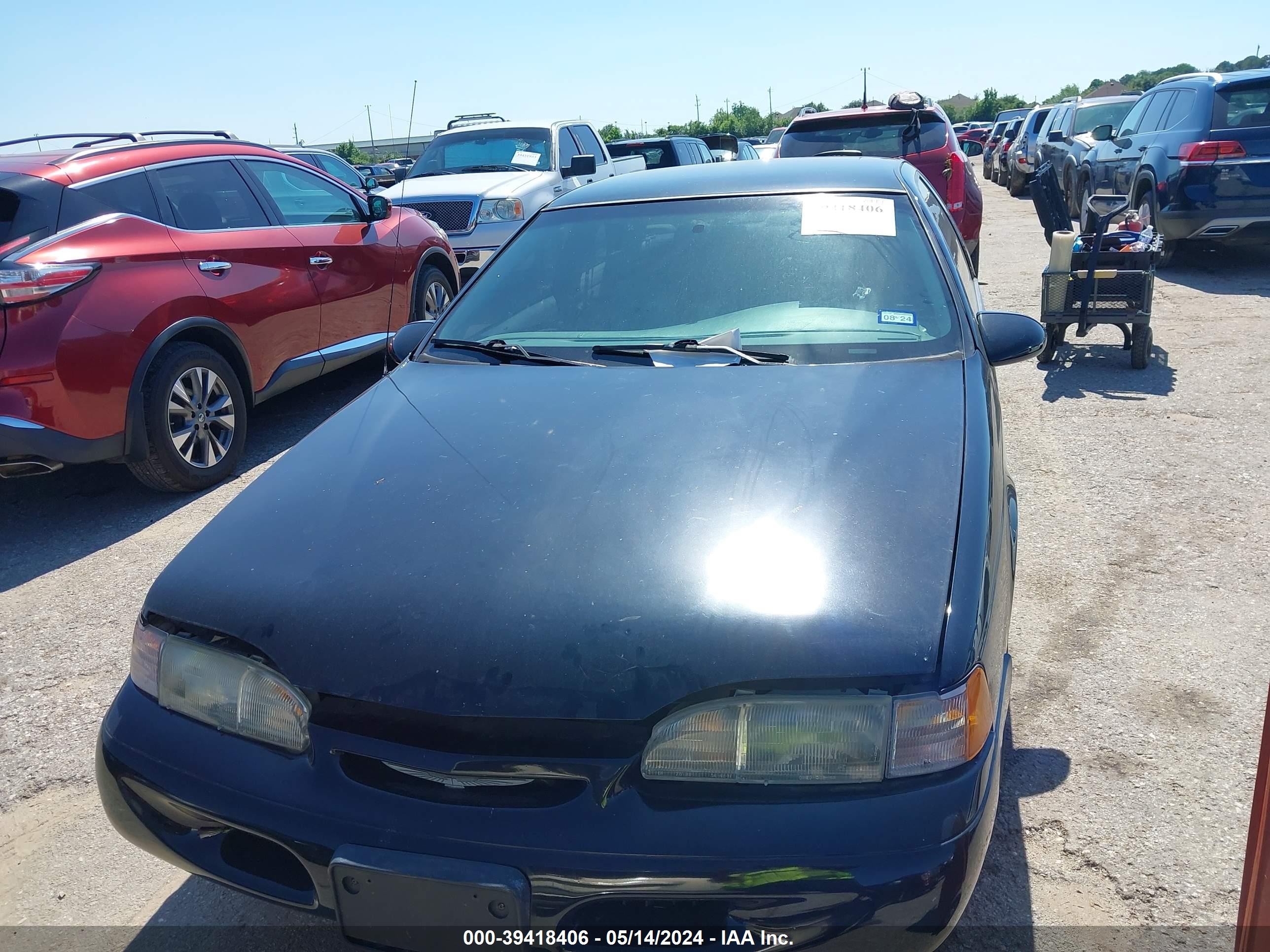 Photo 5 VIN: 1FALP62W9RH198658 - FORD THUNDERBIRD 