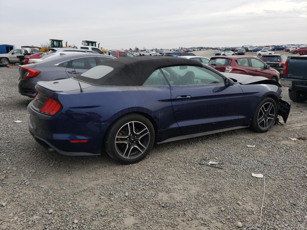 Photo 2 VIN: 1FATF8UH8J5124793 - FORD MUSTANG 