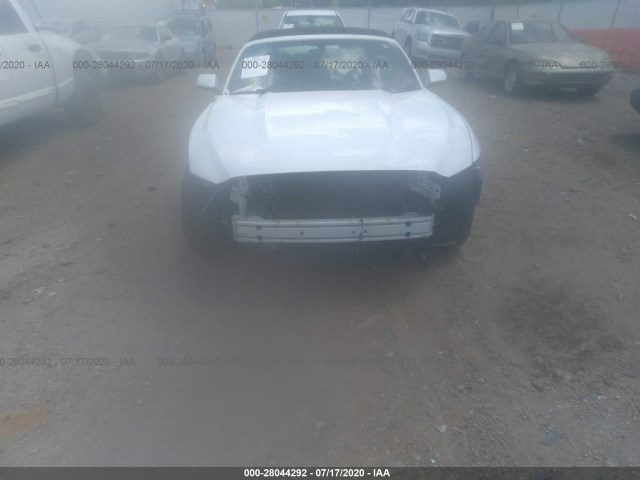 Photo 5 VIN: 1FATP8EM0F5383507 - FORD MUSTANG 