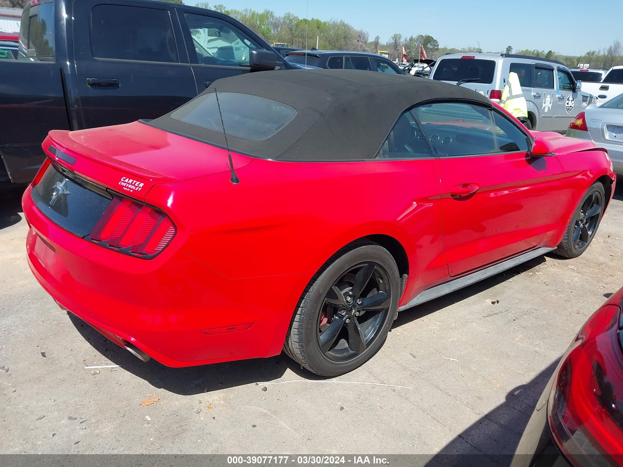 Photo 3 VIN: 1FATP8EM3F5392766 - FORD MUSTANG 