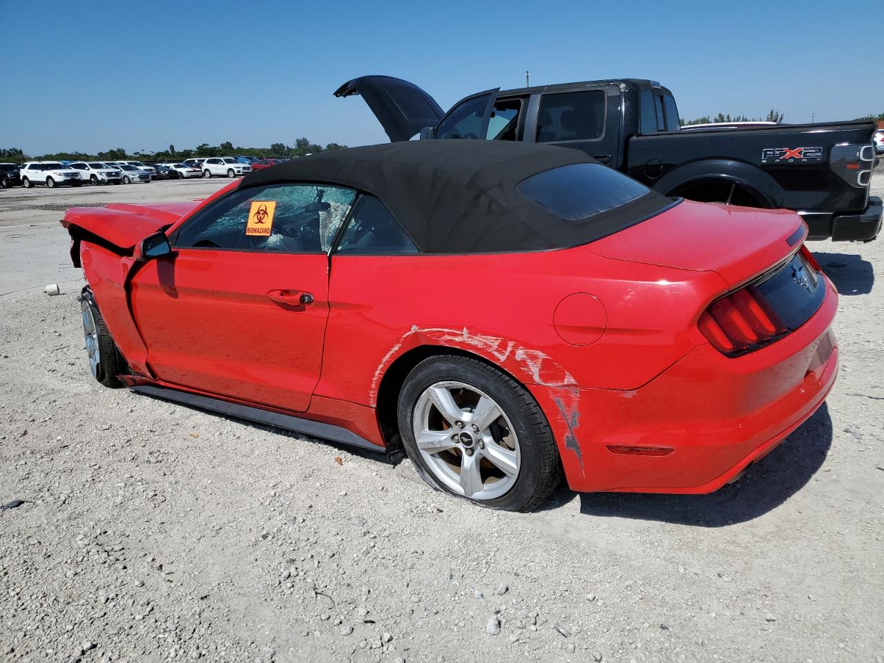 Photo 1 VIN: 1FATP8EM4G5281001 - FORD MUSTANG 