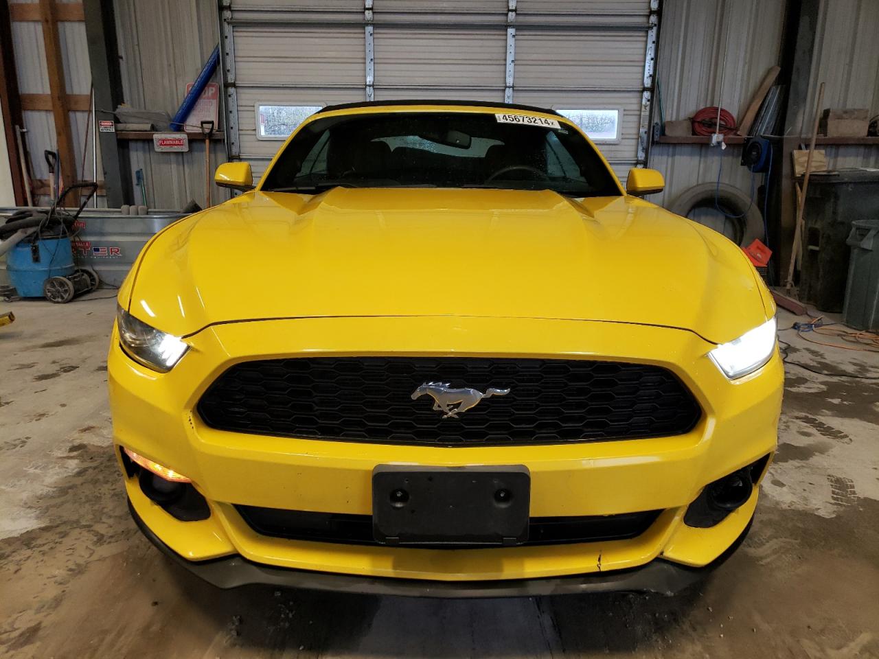 Photo 4 VIN: 1FATP8EM6G5304875 - FORD MUSTANG 