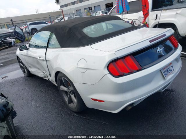 Photo 2 VIN: 1FATP8EM8F5427138 - FORD MUSTANG 