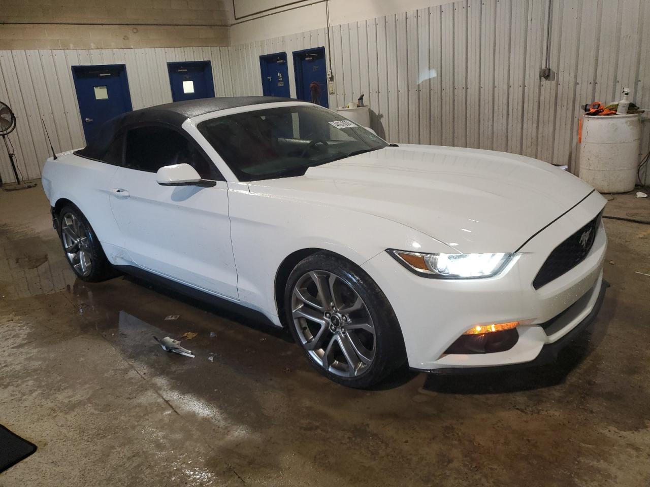 Photo 3 VIN: 1FATP8EMXF5359697 - FORD MUSTANG 