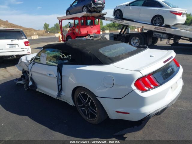 Photo 2 VIN: 1FATP8FF0K5172219 - FORD MUSTANG 