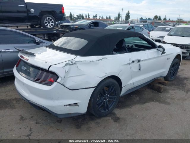 Photo 3 VIN: 1FATP8FF1K5140394 - FORD MUSTANG 