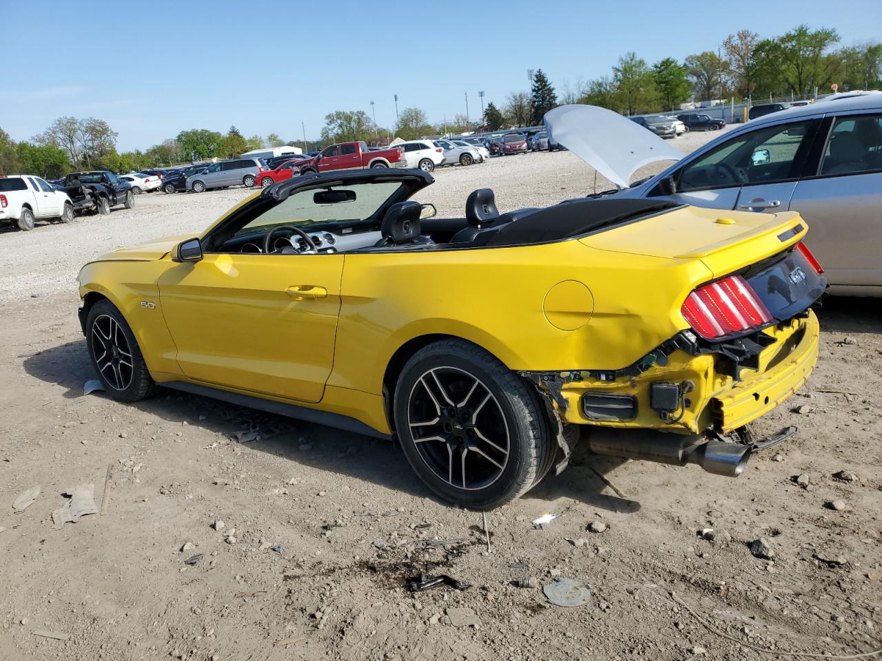 Photo 1 VIN: 1FATP8FF2F5427586 - FORD MUSTANG 