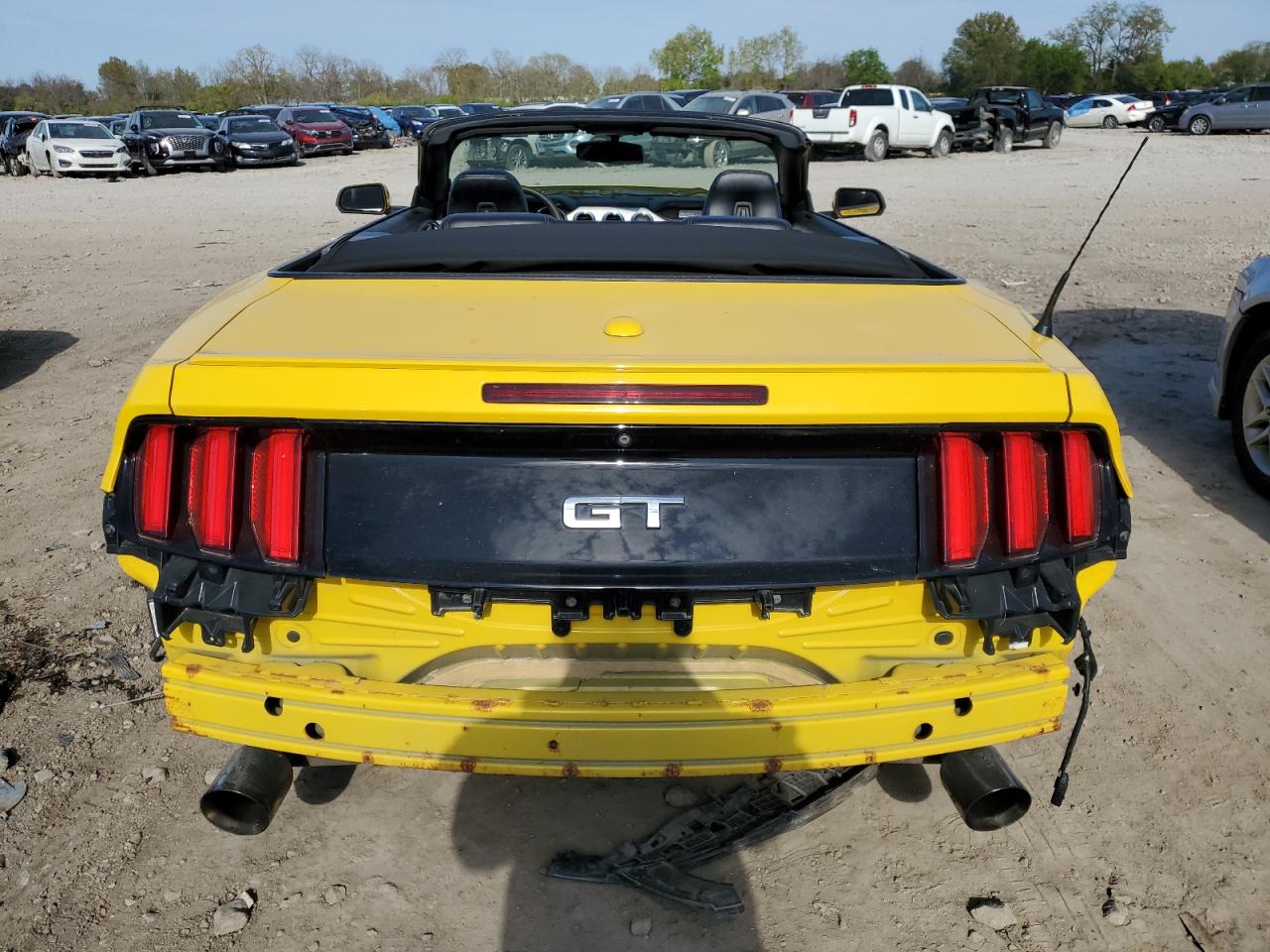 Photo 5 VIN: 1FATP8FF2F5427586 - FORD MUSTANG 