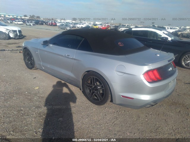 Photo 2 VIN: 1FATP8FF2K5171864 - FORD MUSTANG 