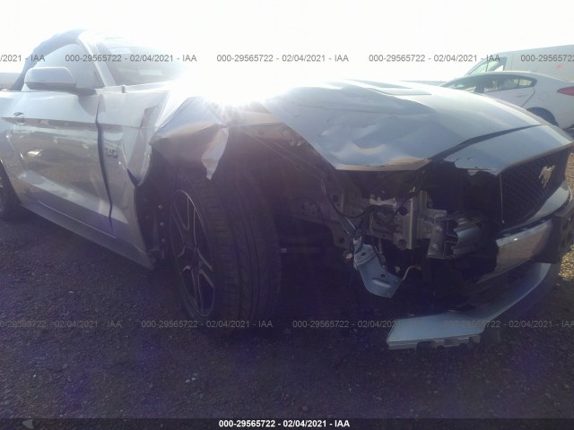 Photo 5 VIN: 1FATP8FF2K5171864 - FORD MUSTANG 