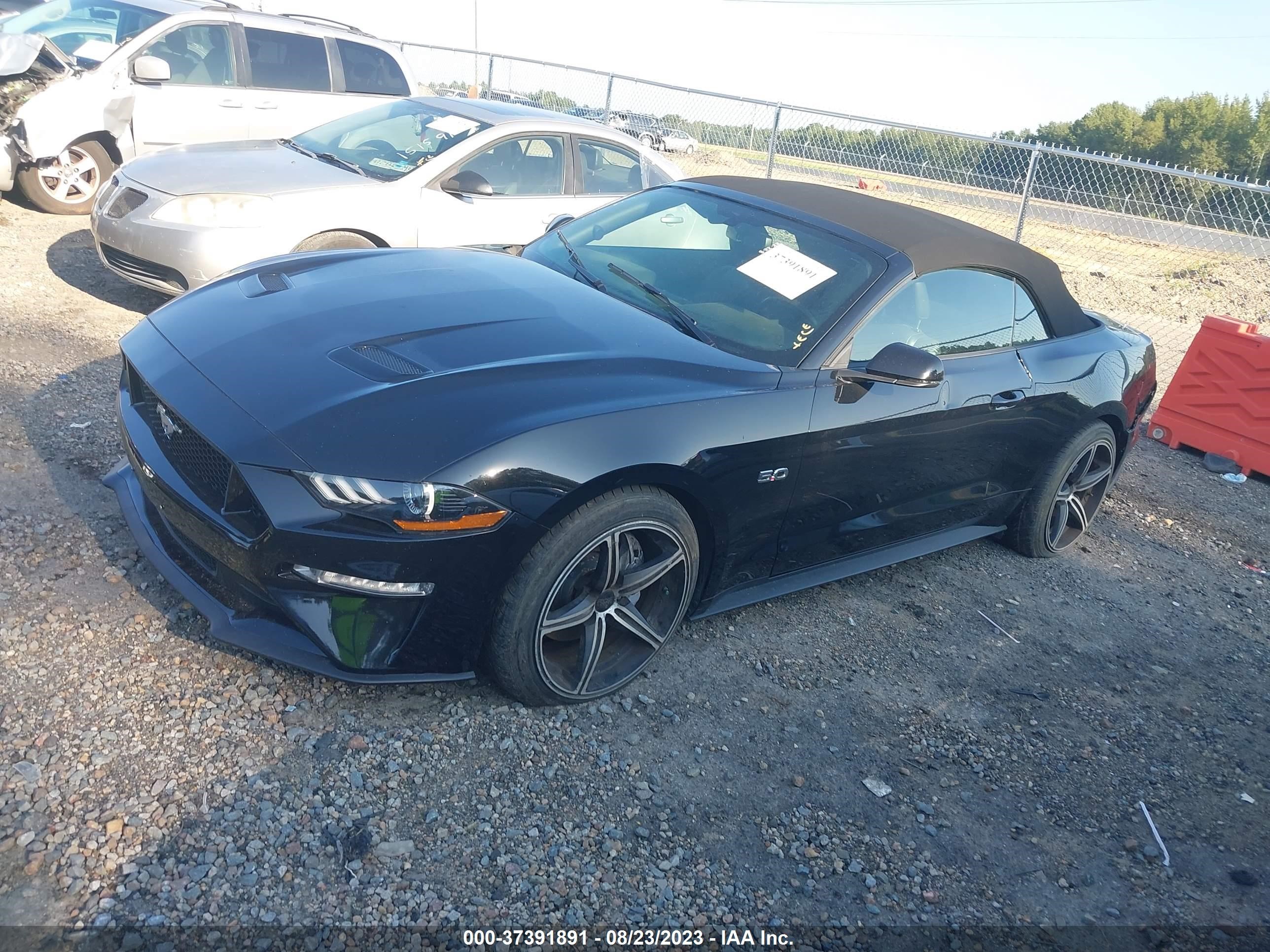 Photo 1 VIN: 1FATP8FF2K5182931 - FORD MUSTANG 