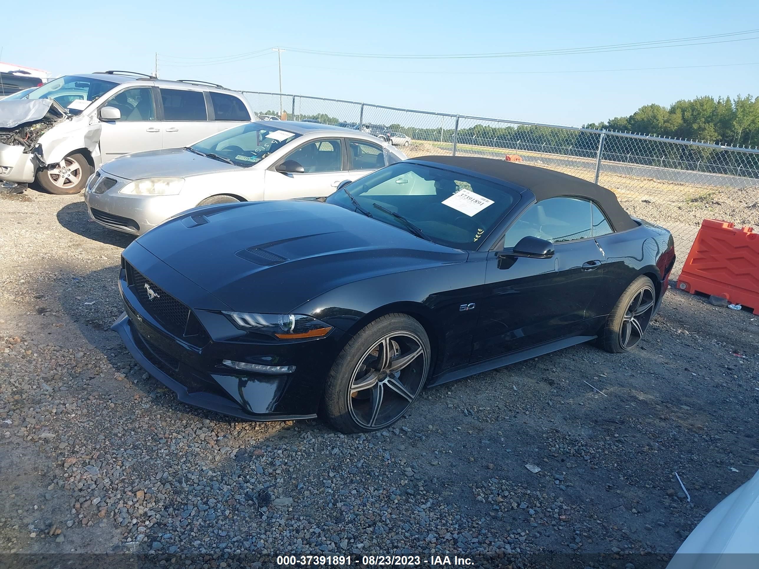 Photo 13 VIN: 1FATP8FF2K5182931 - FORD MUSTANG 