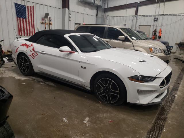 Photo 3 VIN: 1FATP8FF4J5119408 - FORD MUSTANG 