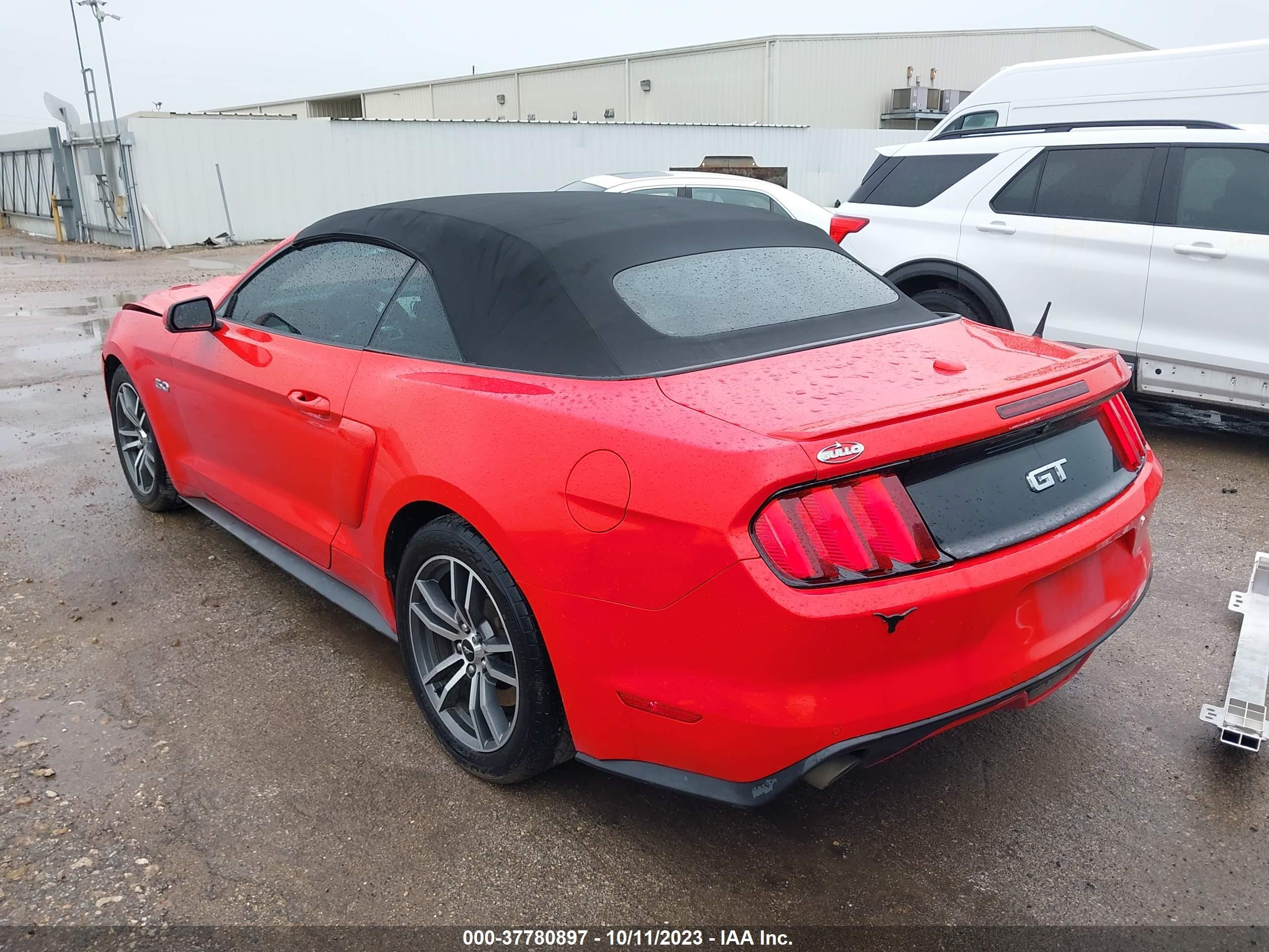 Photo 2 VIN: 1FATP8FF5G5225293 - FORD MUSTANG 