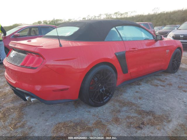 Photo 3 VIN: 1FATP8FF5J5132765 - FORD MUSTANG 