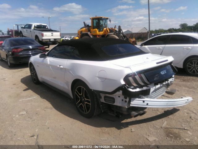 Photo 2 VIN: 1FATP8FF6K5161709 - FORD MUSTANG 