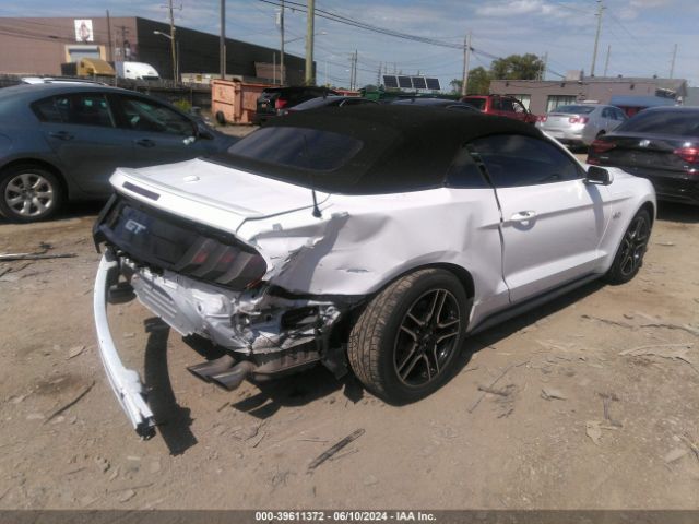 Photo 3 VIN: 1FATP8FF6K5161709 - FORD MUSTANG 