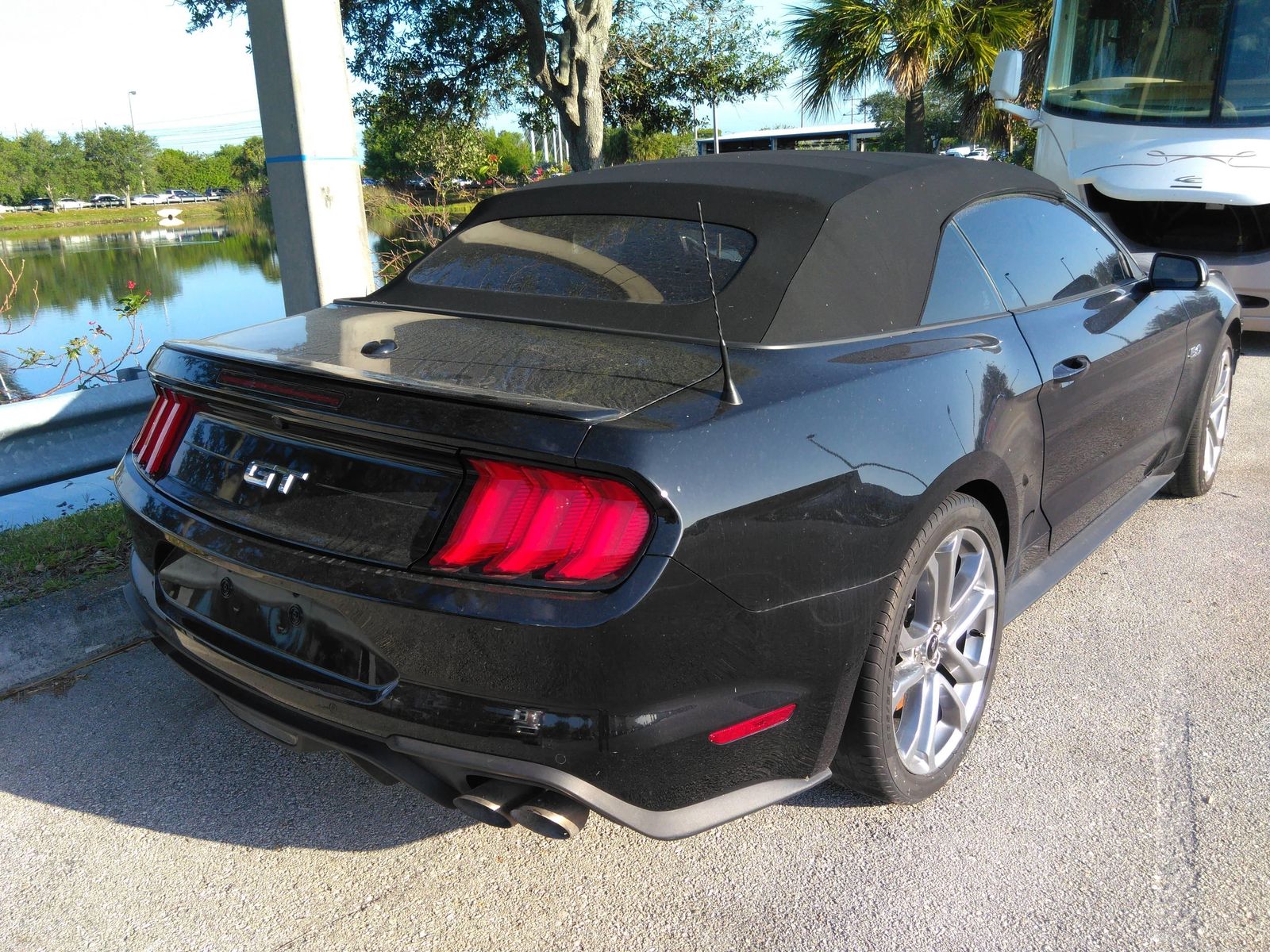 Photo 1 VIN: 1FATP8FF6L5145480 - FORD MUSTANG V8 CNV 