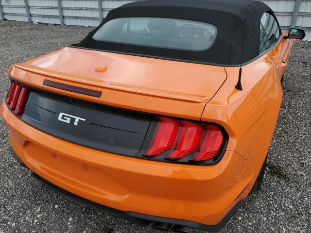 Photo 2 VIN: 1FATP8FF7M5132724 - FORD MUSTANG GT 