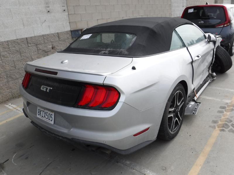 Photo 3 VIN: 1FATP8FF8K5182240 - FORD MUSTANG V8 CNV 