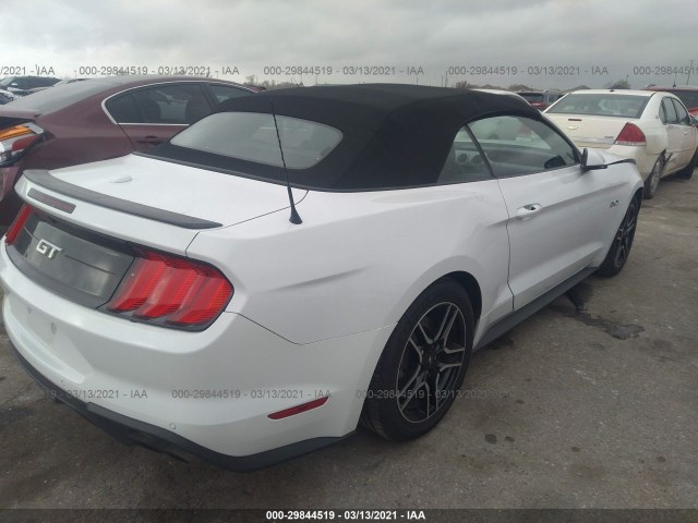 Photo 3 VIN: 1FATP8FF9K5172218 - FORD MUSTANG 