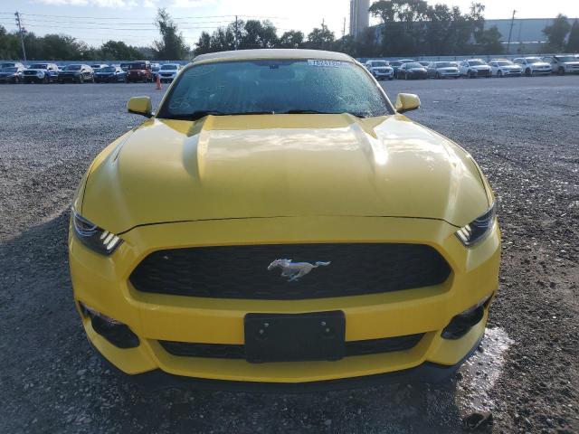 Photo 4 VIN: 1FATP8UH0F5423833 - FORD MUSTANG 