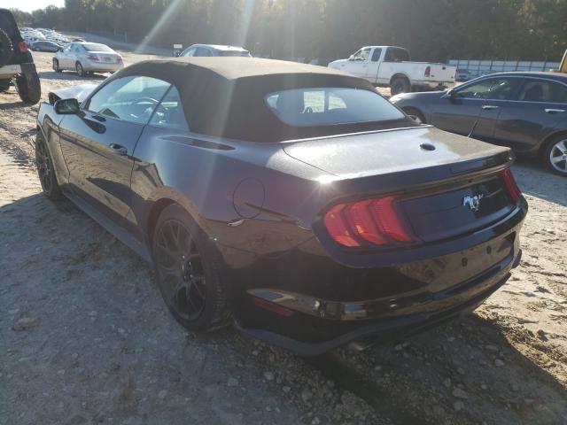 Photo 2 VIN: 1FATP8UH0J5112668 - FORD MUSTANG 