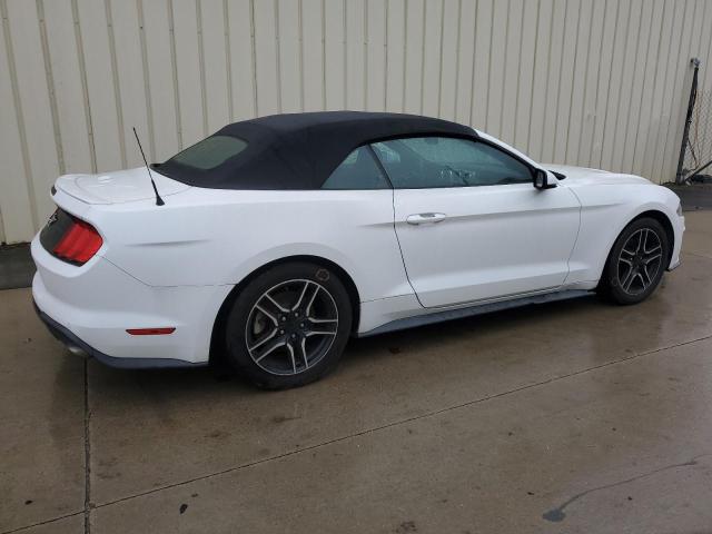 Photo 2 VIN: 1FATP8UH0J5115277 - FORD MUSTANG 