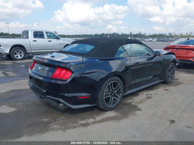 Photo 3 VIN: 1FATP8UH0J5145279 - FORD MUSTANG 