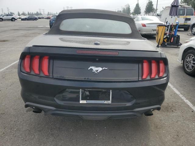 Photo 5 VIN: 1FATP8UH1J5123937 - FORD MUSTANG 