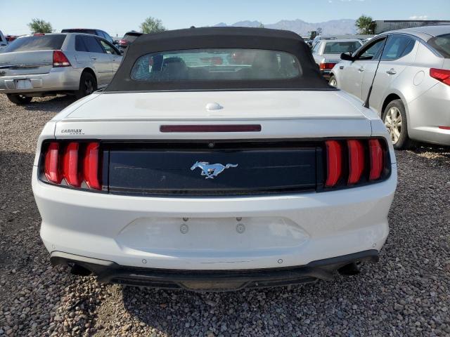 Photo 5 VIN: 1FATP8UH1K5109747 - FORD MUSTANG 