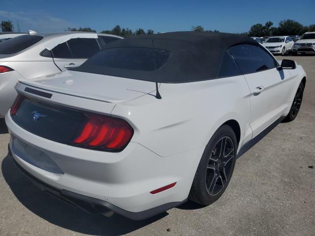 Photo 3 VIN: 1FATP8UH1L5125464 - FORD MUSTANG 