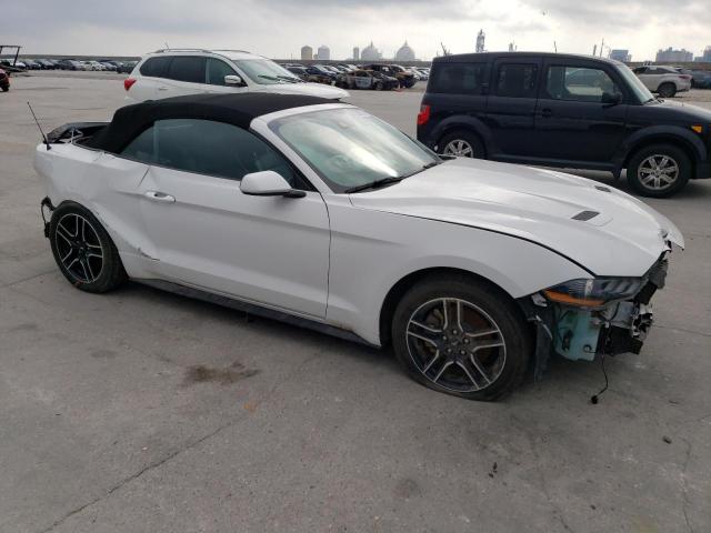 Photo 3 VIN: 1FATP8UH1M5107497 - FORD MUSTANG 