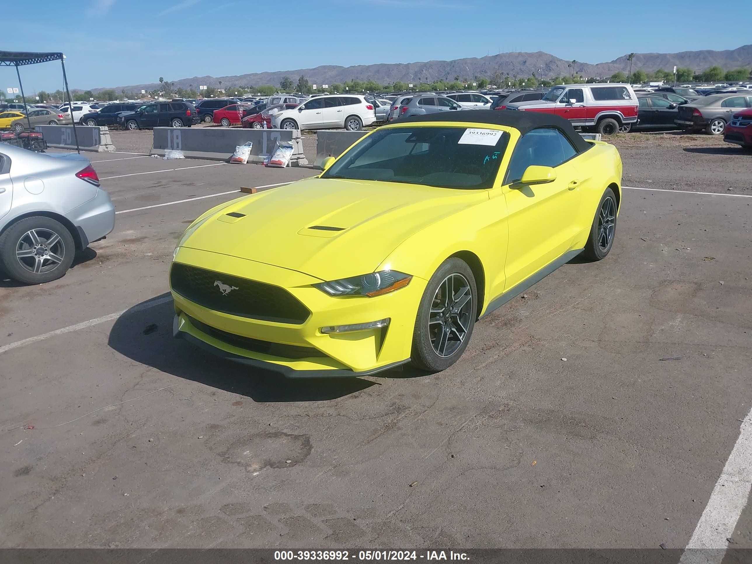 Photo 1 VIN: 1FATP8UH1M5122694 - FORD MUSTANG 