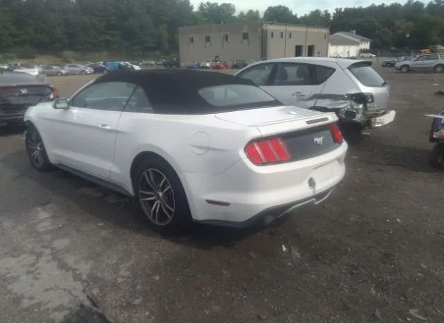 Photo 2 VIN: 1FATP8UH2G5216412 - FORD MUSTANG 