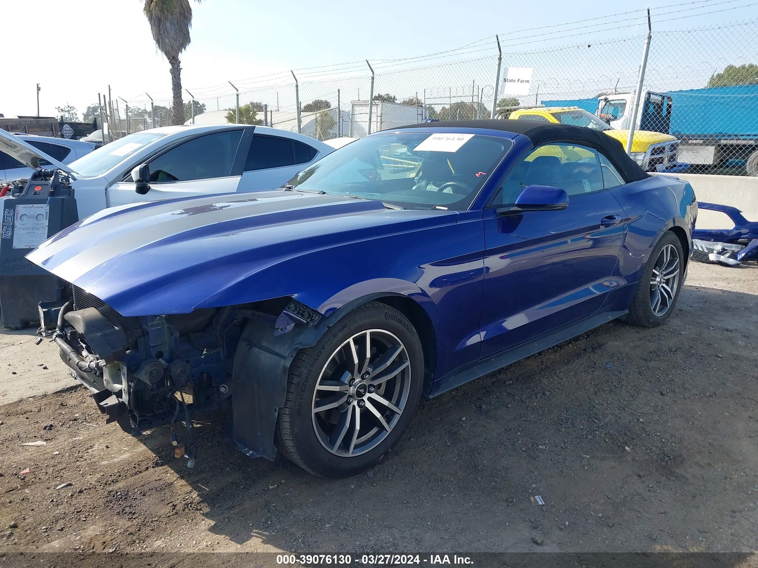 Photo 1 VIN: 1FATP8UH2G5256795 - FORD MUSTANG 