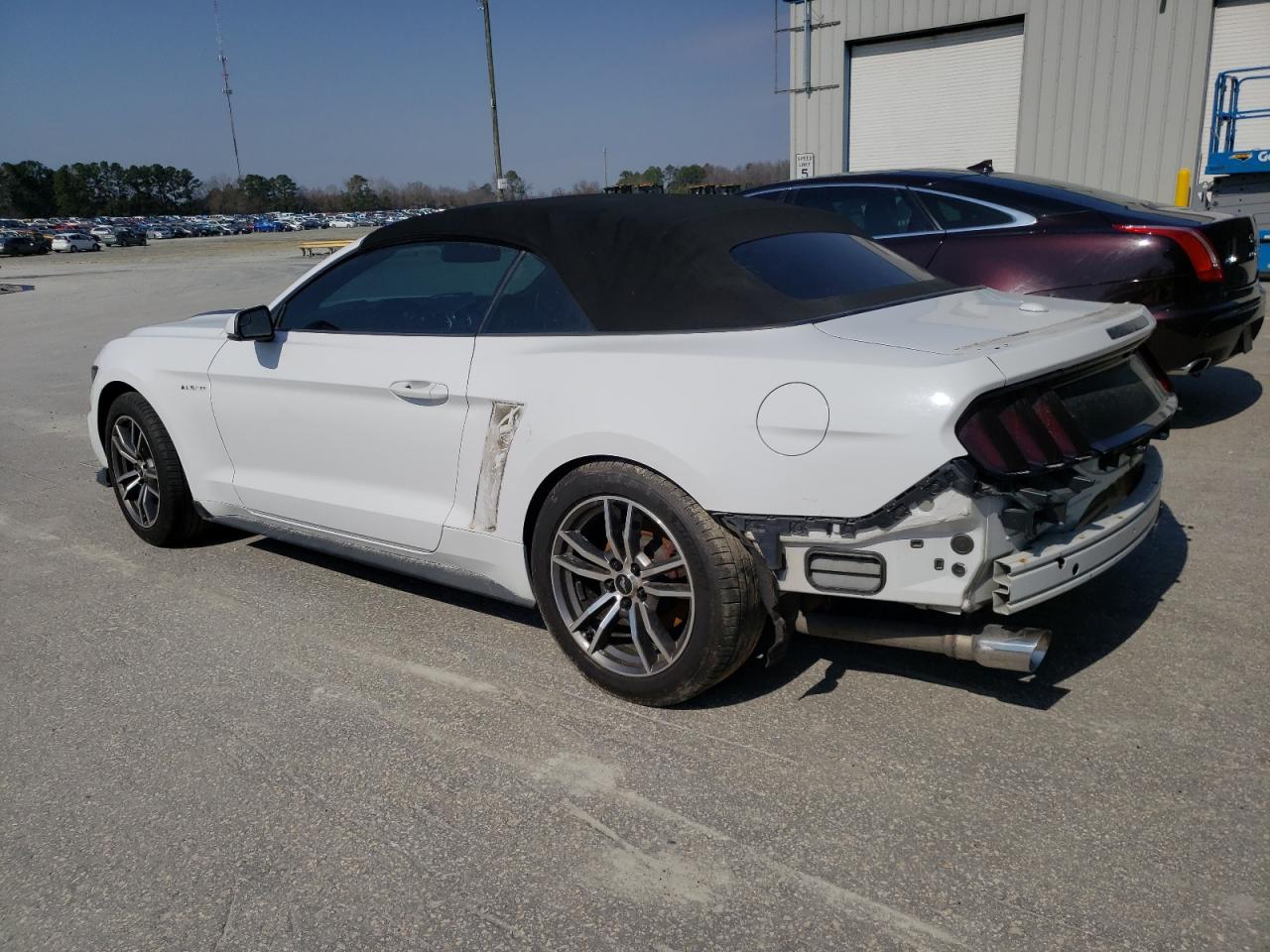 Photo 1 VIN: 1FATP8UH2G5329616 - FORD MUSTANG 