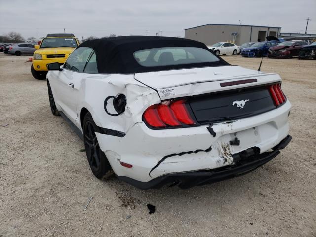 Photo 2 VIN: 1FATP8UH2J5111344 - FORD MUSTANG 