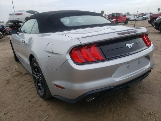 Photo 2 VIN: 1FATP8UH2J5136101 - FORD MUSTANG 