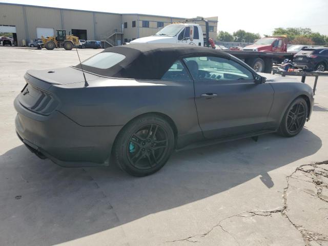 Photo 2 VIN: 1FATP8UH2J5139015 - FORD MUSTANG 