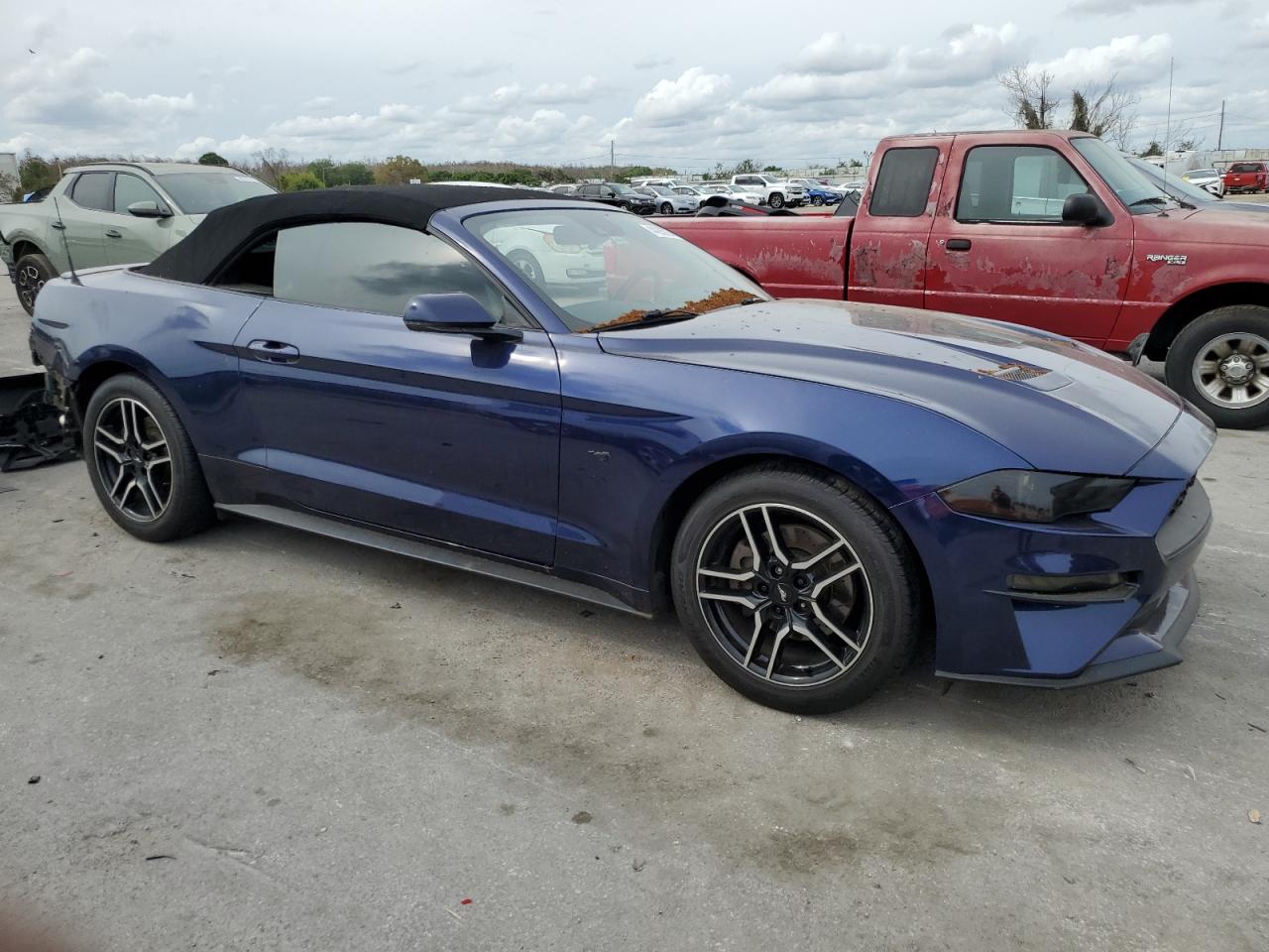 Photo 3 VIN: 1FATP8UH2K5121129 - FORD MUSTANG 