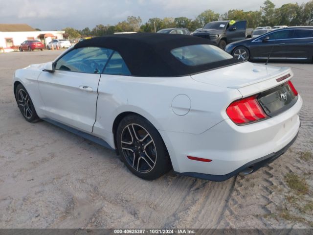 Photo 2 VIN: 1FATP8UH2L5118992 - FORD MUSTANG 