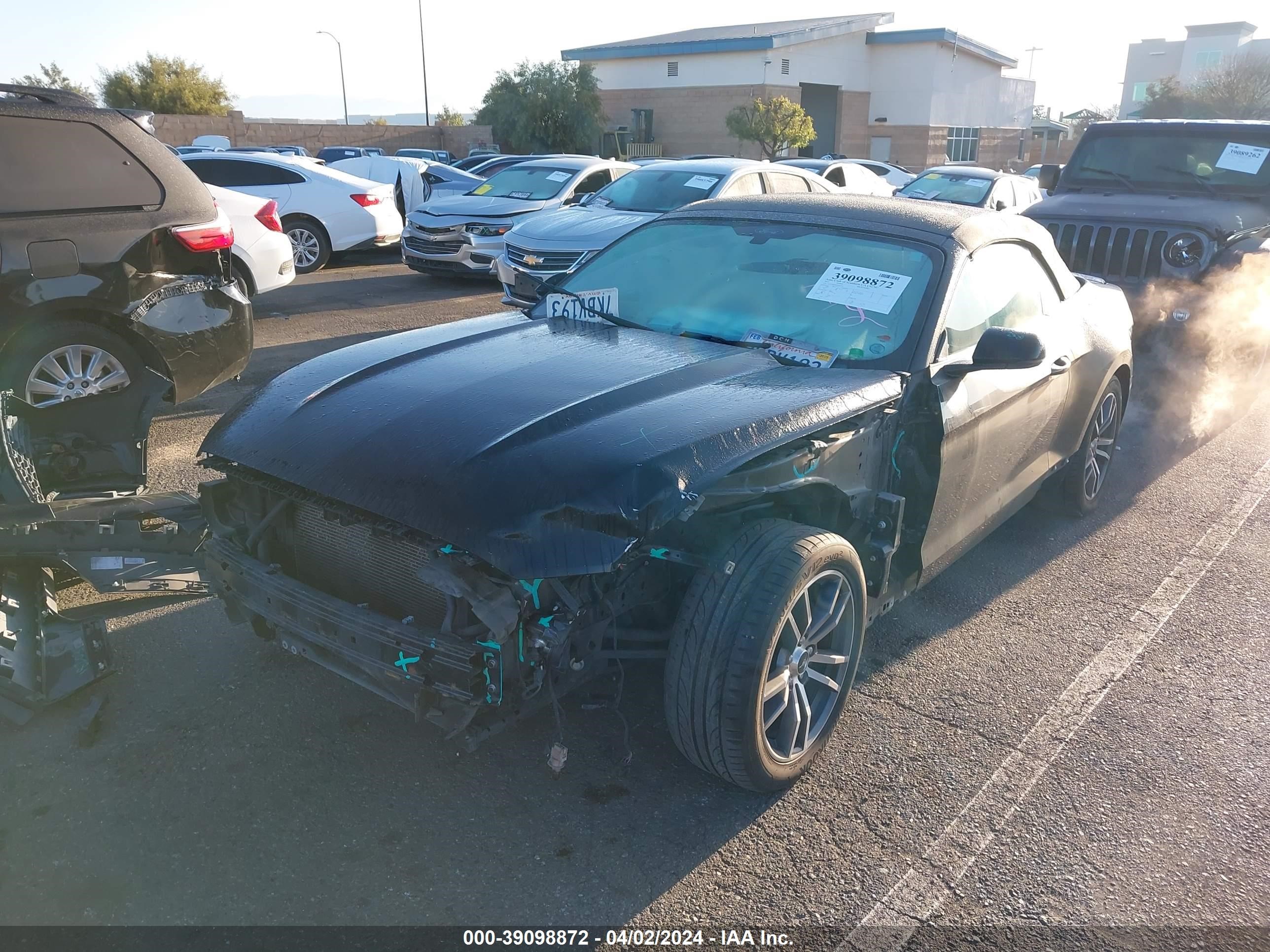 Photo 1 VIN: 1FATP8UH3F5364132 - FORD MUSTANG 