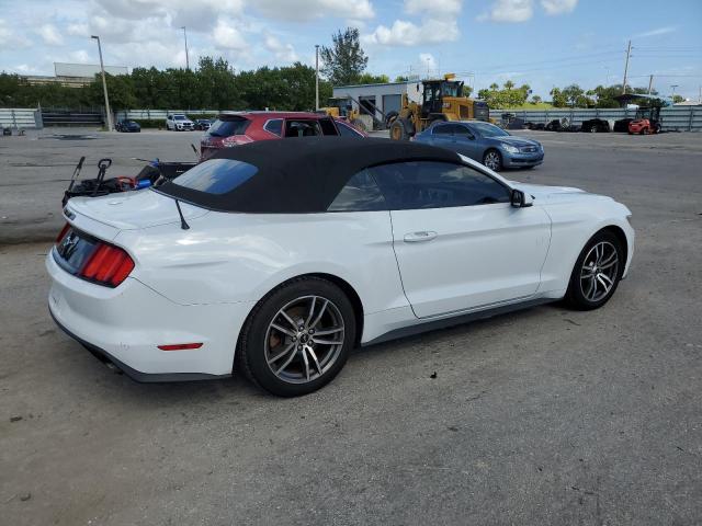 Photo 2 VIN: 1FATP8UH3G5295654 - FORD MUSTANG 