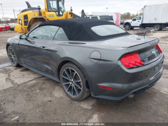 Photo 2 VIN: 1FATP8UH3J5112132 - FORD MUSTANG 