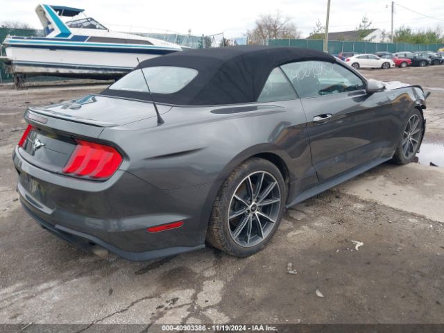 Photo 3 VIN: 1FATP8UH3J5112132 - FORD MUSTANG 