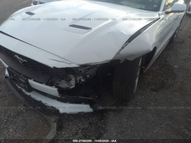 Photo 5 VIN: 1FATP8UH3K5159016 - FORD MUSTANG 