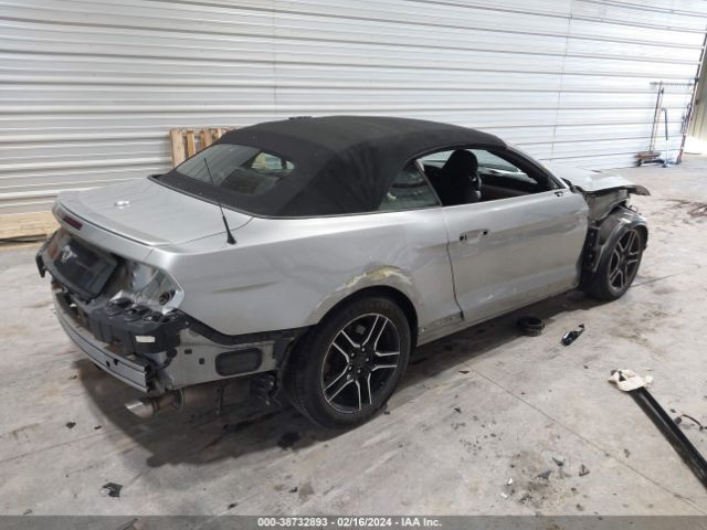 Photo 3 VIN: 1FATP8UH3L5137874 - FORD MUSTANG 